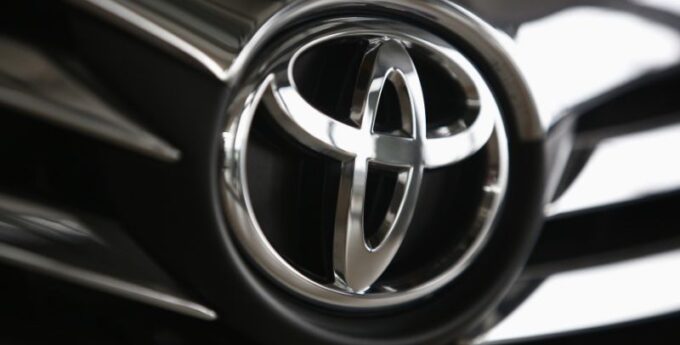 Toyota zamierza wirtualnie projektować samochody. Czy to ma prawo się udać?