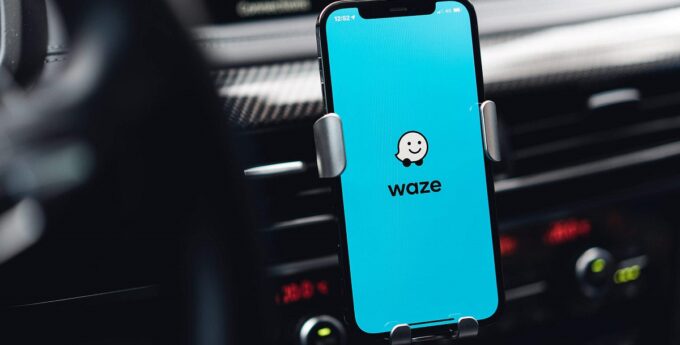 Jeśli nie aktualizowałeś Waze, lepiej tego nie rób – zwłaszcza jeśli korzystasz  z Car Play