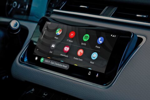 Google przesyła kierowcom powiadomienia- Android Auto ostatecznie znika z telefonów