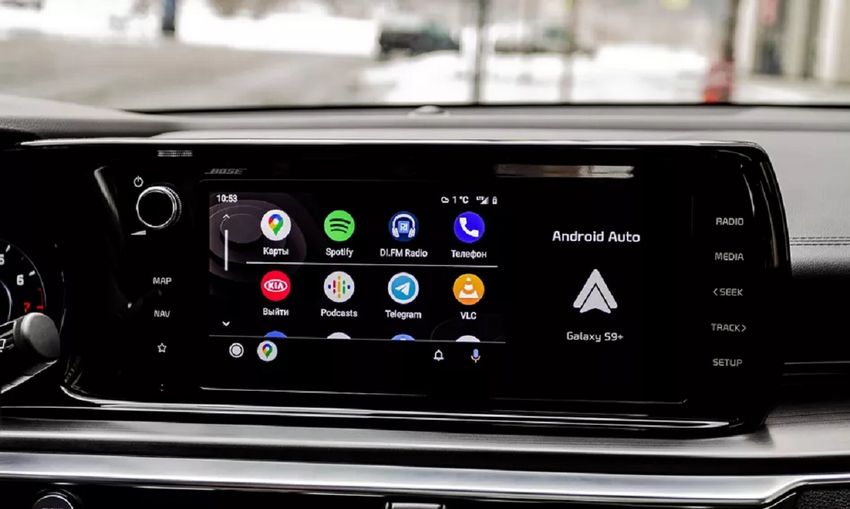 android auto foto shutterstock