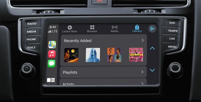 Lubisz korzystać z CarPlay? To lepiej nie aktualizuj Iphone’a