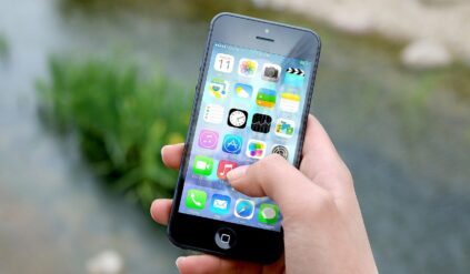 Zostanie wprowadzony zakaz smartfonów w szkołach? Eksperci nie mają wątpliwości