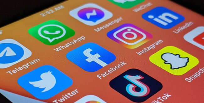 Masowe zwolnienia w branży technologicznej. Duże roszady spotkały również TikToka