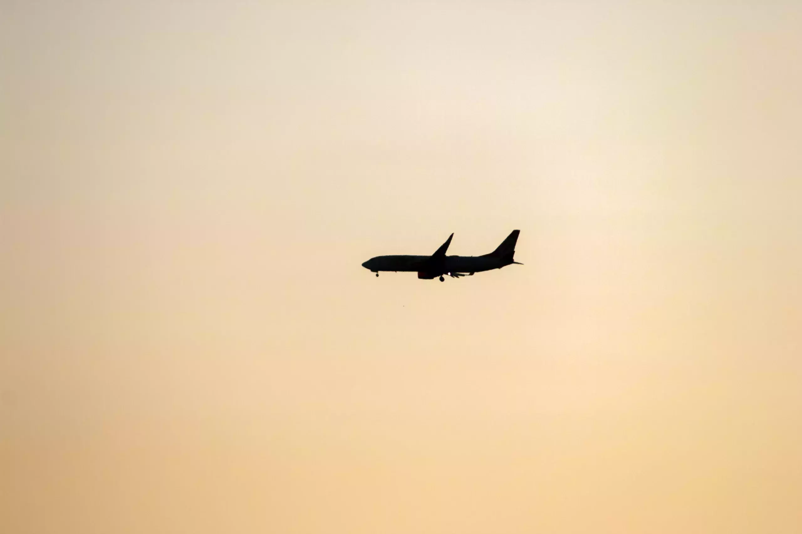 samolot lot pasazerowie