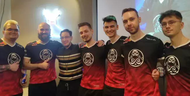 Przed Ence trudny sprawdzian przeciwko Vitality. Dwóch Polaków może pożegnać się dzisiaj z PGL Major RMR B