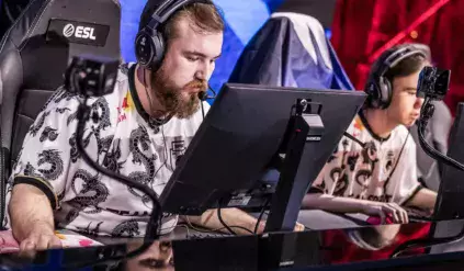 Spirit miażdży Falcons na IEM Katowice 2024. Rosjanie, z 17-letnim Donkiem na czele, powalczą o mistrzostwo