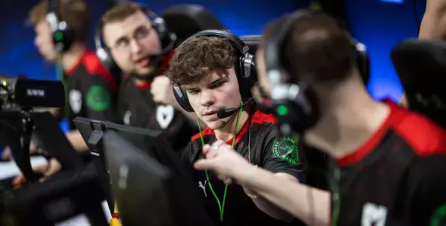 IEM Katowice 2024 – Ence bezradne w meczu z Mouz. Polacy rozpoczną fazę pucharową od ćwierćfinału