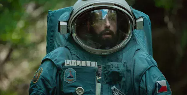 Astronauta z Adamem Sandlerem już na Netflix. Hit czy kit?