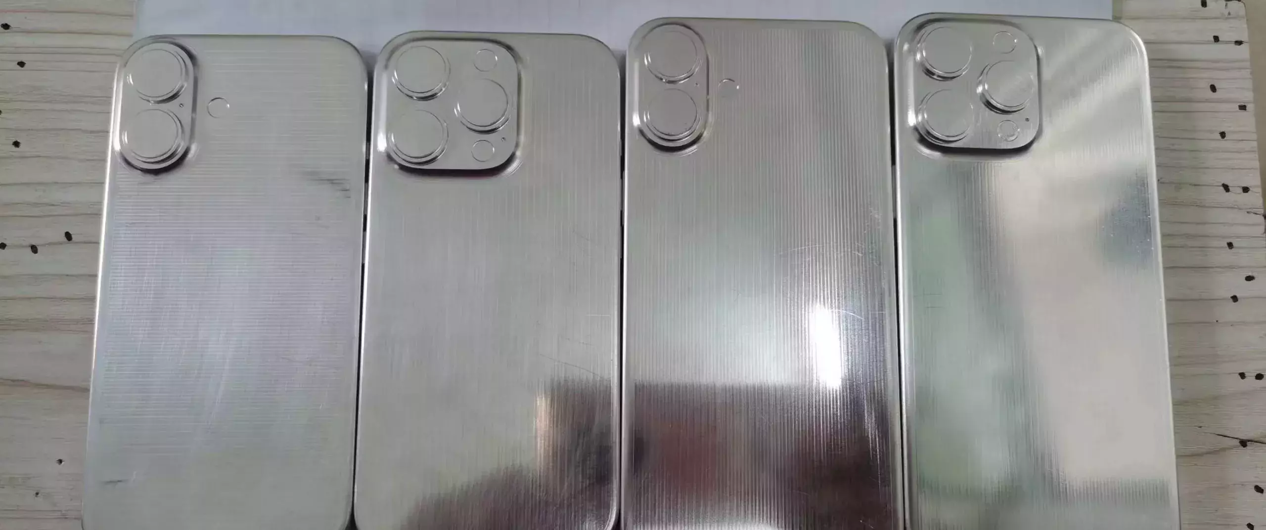 zdjęcia rzekomych atrap smartfonów iPhone 16